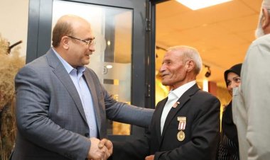 Belediye Başkanı Sarı, Şehit yakınları ve gazilerle bayramlaştı
