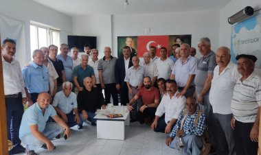 İYİ Parti Nizip teşkilatı bayramlaştı