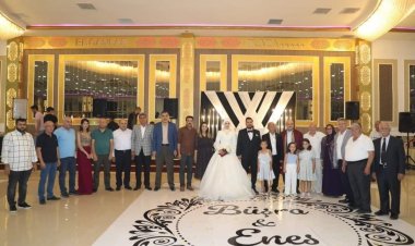 Yaprak ve Tüfekçi ailesinin mutlu günü