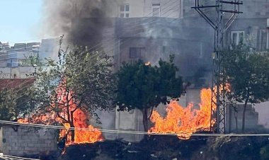 Nizip'te korkutan yangın...