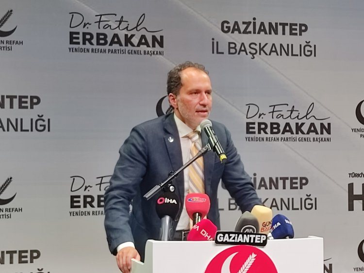 Gaziantep'te Erbakan iktidar ve muhalefeti eleştirdi