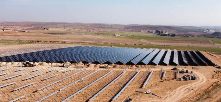 BARAK GÜNEŞ ENERJİSİ İLE SULANIYOR