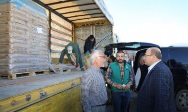 Büyükşehir'den çiftçilere tohum desteği