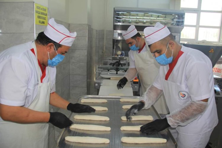 Nizip’te Halk Ekmek üretimi ve satışı başladı