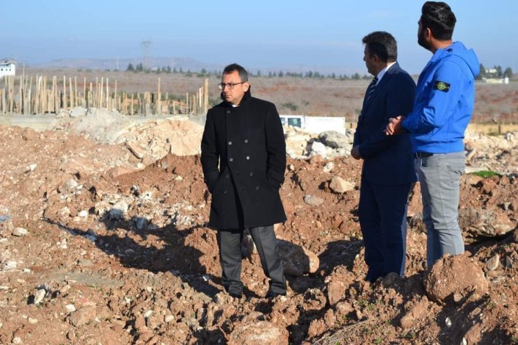Kaymakam Çağlar spor tesislerini inceledi
