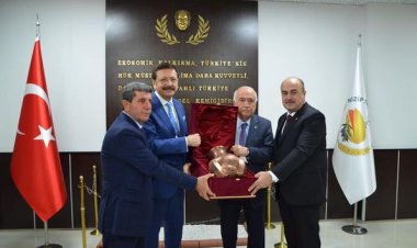 TOBB BAŞKANI HİSARCIKLIOĞLU NTB’Yİ ZİYARET ETTİ