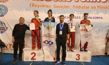 Halk Eğitim Merkezi Başarıya Doymuyor