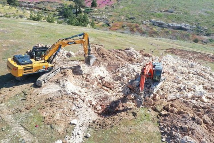 Yeni konutlar için ilk kazma vuruldu