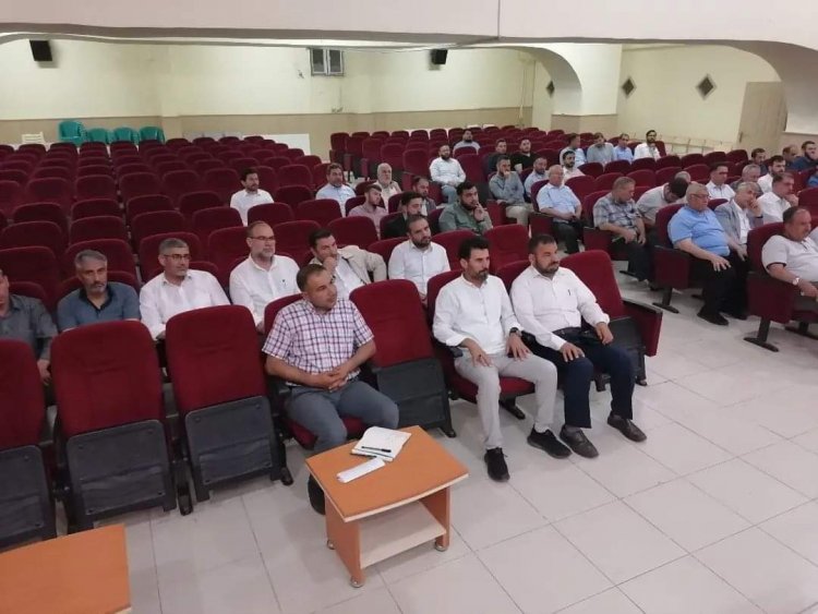 İlçe Müftülüğünde cami hizmeleri konulu toplantı