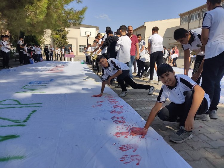 Nizip’te öğrenciler “El Ele” etkinliği ıle buluştular