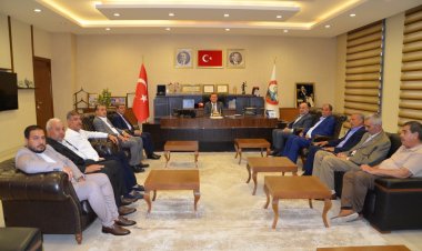 NİZİP TİCARET BORSASI’NDAN BAŞKAN ALİ DOĞAN’A HAYIRLI OLSUN ZİYARETİ