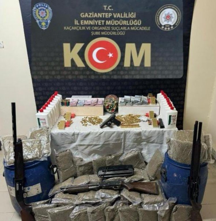 Nizip'te Kaçak Silah ve Uyuşturucu Operasyonu