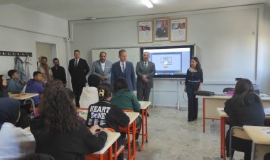 Nizip Kaymakamı ve İlçe Milli Eğitim Müdürü'nden Yahya Altınbaş Anadolu Lisesi'ne Ziyaret