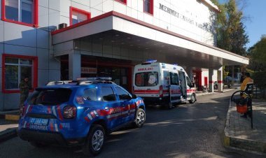 Suriye'nin Cerablus Kentinde Silah Kazası: İki Sözleşmeli Er Yaralandı