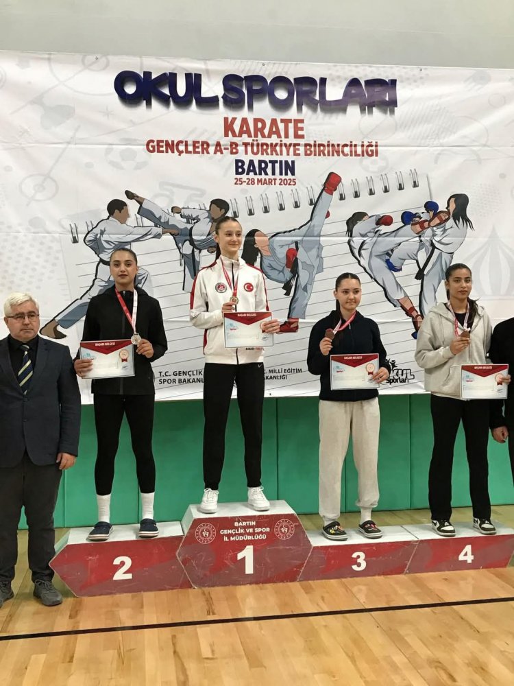 Nizipli Sporcu Fatma Zehra Çetin, Türkiye Şampiyonasında Büyük Başarı Elde Etti!