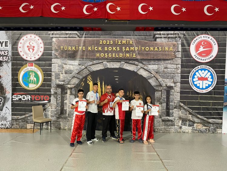 Mehmet Yalçın Spor Kulübü'nden Türkiye Şampiyonluğu Gururu: Yalçın Kardeşlerden Büyük Başarı