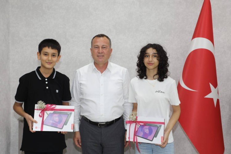 Başkan Doğan, (LGS) Türkiye Birincilerini ağırladı