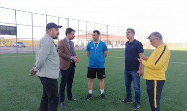 Belediye Özel Kalem Müdürü Hasan Çalış'tan Takıma Moral Ziyareti