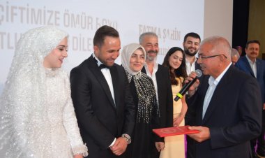 İnal ve Güner Ailelerinin Mutlu Günü: Betül ile Resul Dünyaevine Girdi