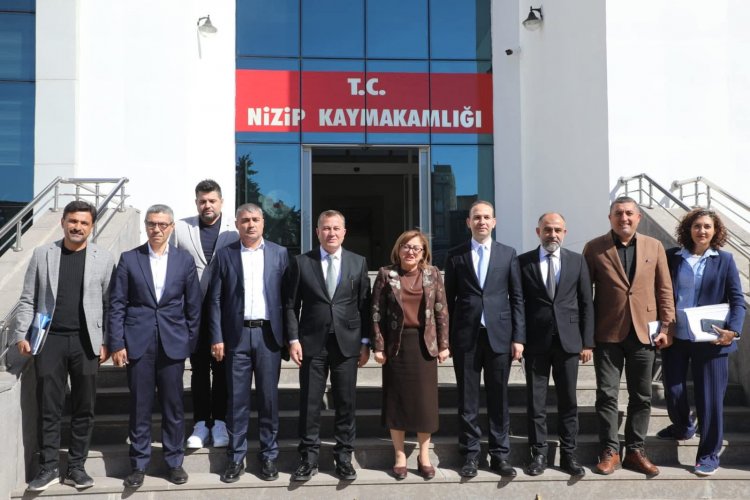 Nizip’in Geleceği İçin Ortak Akıl: Gaziantep Büyükşehir Belediye Başkanı Fatma Şahin Nizip’te Değerlendirme Toplantısı Yaptı