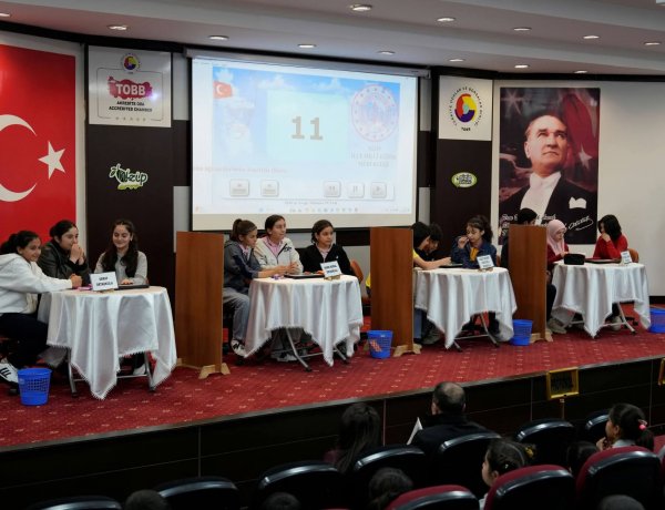 NTO’DA 19. ORTAOKULLAR ARASI BİLGİ YARIŞMALARI A GRUBU TAMAMLANDI
