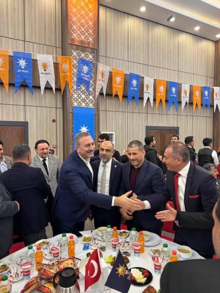 Gaziantep’te AK Parti Teşkilatlarından Vefa İftarı: Birlik ve Beraberlik Mesajı