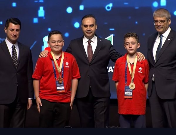 SANKO OKULLARI TÜBİTAK FİNALLERİNDE TÜRKİYE BİRİNCİLİĞİ KAZANDI