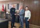 MUHTARLAR DERNEĞİ’NDEN EMNİYET MÜDÜRÜ FAZLIM DEMİR’E PLAKET