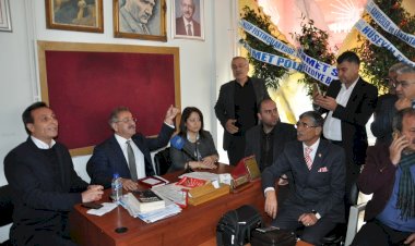 CHP İL BAŞKANI LÜTFİ DEMİR NİZİP TEŞKİLATINI ZİYARET ETTİ