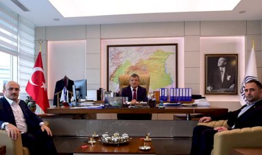 Belediye Başkanı Sarı’dan Sönmezler’e ziyaret