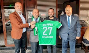Nizipspor’dan Dürümcü Emmi Mehmet Cankesen’e Teşekkür Ziyareti