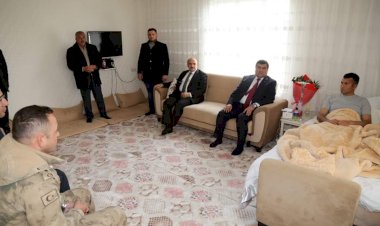 Kaymakam Şahin ve Belediye Başkanı Sarı’dan Gaziye ziyaret