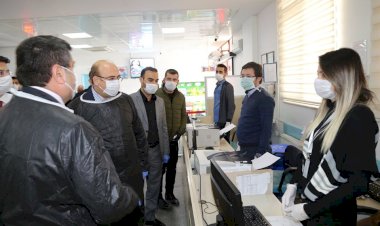 Kaymakam ve Belediye Başkanı’ndan hastane ziyareti