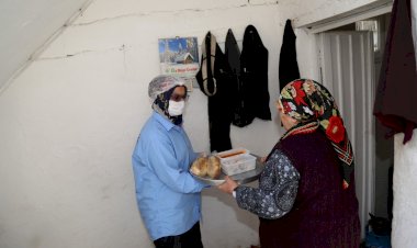 Nizip Belediyesi’nin iyilik melekleri görev başında