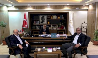 Belediye Başkanı Sarı’dan İlçe Müftüsü ’ne ziyaret