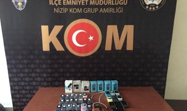 Gümrük Kaçak Malzeme Yakalandı