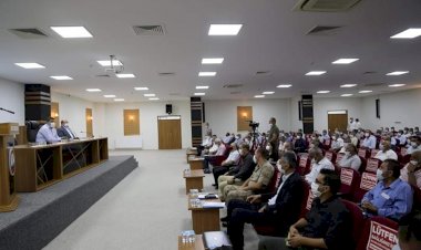 Kaymakam Şahin ve Başkan Sarı Muhtarlar'la buluştu