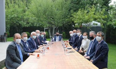 Başkan Sarı'dan Milletvekillerine teşekkür