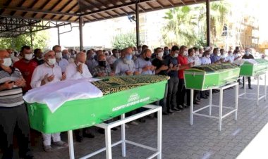 Trafik kazasında yaşamını yitiren 3 kişi son yolculuğuna uğurlandı