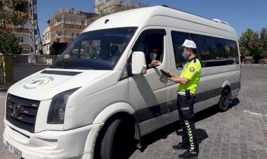 Nizip'te maske ve sosyal mesafe denetimi yapıldı