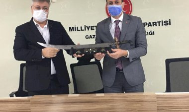 Davut Karabacak'tan İl Başkanı Çıkmaz’a hayırlı olsun ziyareti