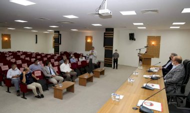 Zeytin Yağı İşletmecilerinden Belediye Başkanı’na ziyaret