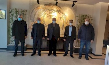 Nizip Radyo Televizyon Yöneticilerinden İbrahim Sarı’ya Ziyaret