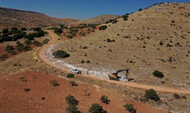 Yol Medeniyettir, Nizip Belediyesi arazi yollarını açıyor