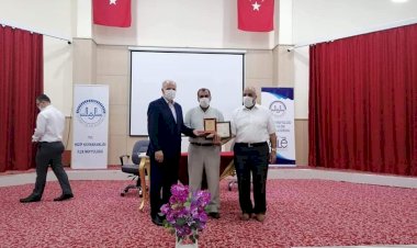 İL MÜFTÜSÜ DR. HÜSEYİN HAZIRLAR İLÇEMİZDE AYLIK MUTAD TOPLANTIYA KATILDI