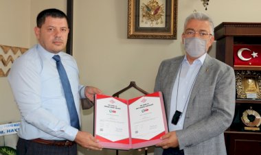 NTO TSE Belgelerini Teslim Aldı 