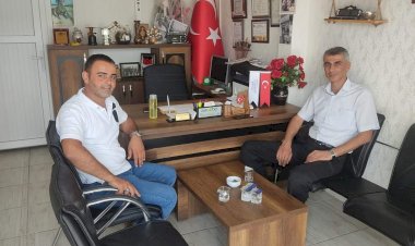 Emniyet Müdürü Yaman'dan, Muhtar Turan'a veda ziyareti