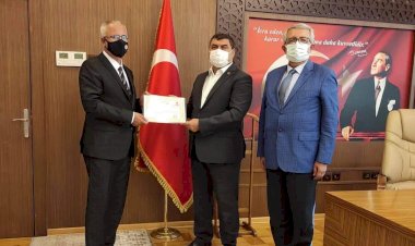 Milli Eğitim Şube Müdürü Öztürk. tayin oldu 