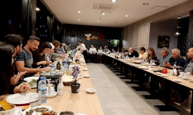 Nizip Halk Müziği Korosu Dayanışma Yemeğinde Buluştu