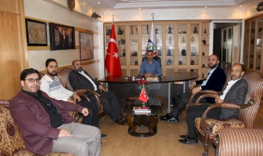 YENİDEN REFAH PARTİSİNDEN  GAZETECİLER DERNEĞİNE ZİYARET